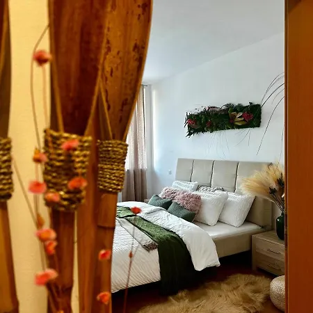 Bali S Parkovacim Mistem V Centru Mesta Apartment